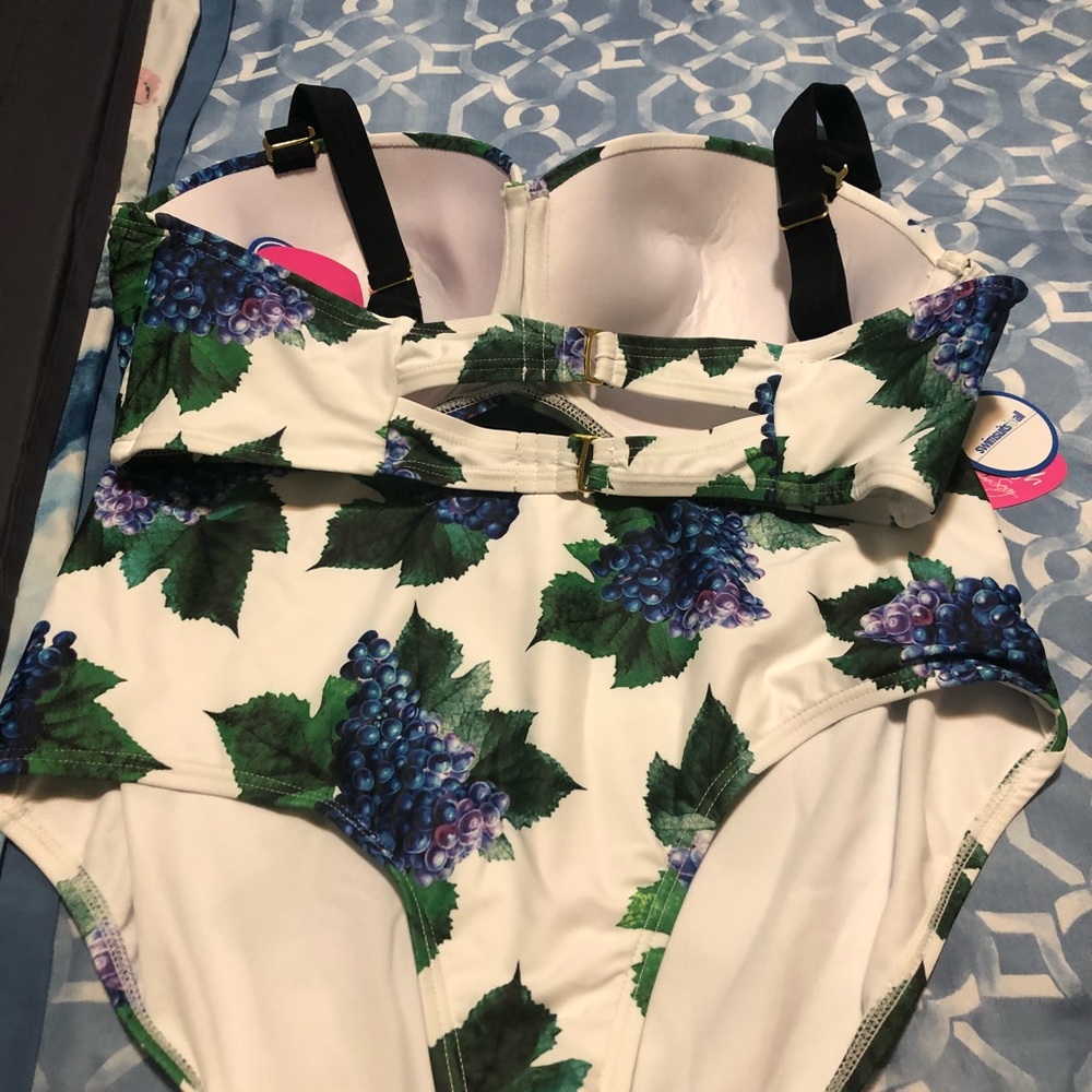 Beautiful Underwire High Waist Bathing Suit